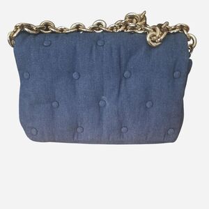 Elegant Blue Quilted Chain Bag